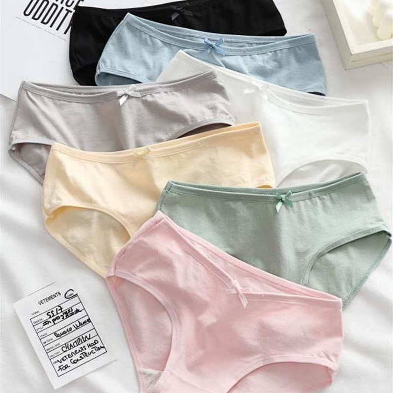 少女士内裤全棉质面料透气u纯棉裆黑白纯色中腰无痕大尺码学生三
