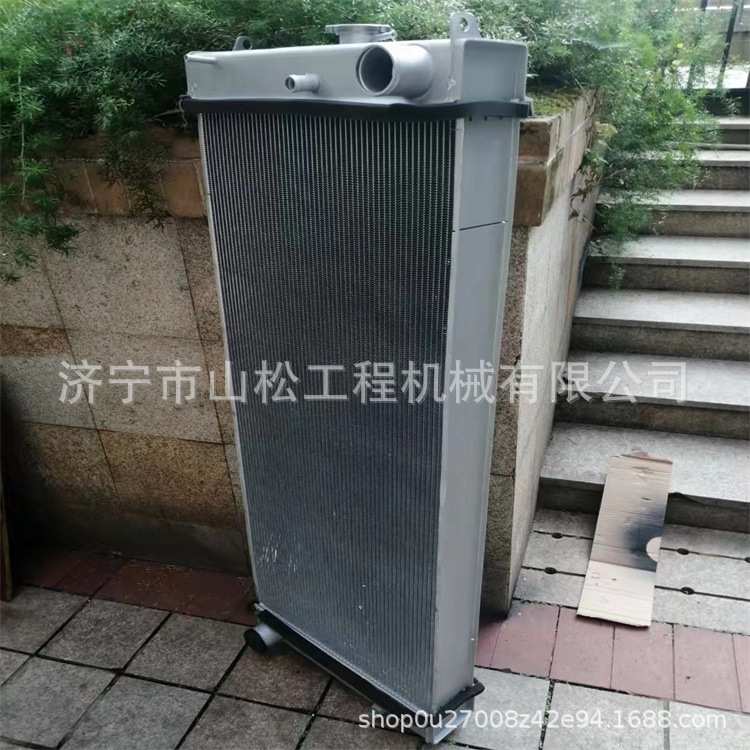 柳工922C 922D 925挖掘机水箱 油散 中冷 散热器总成冷凝器配件