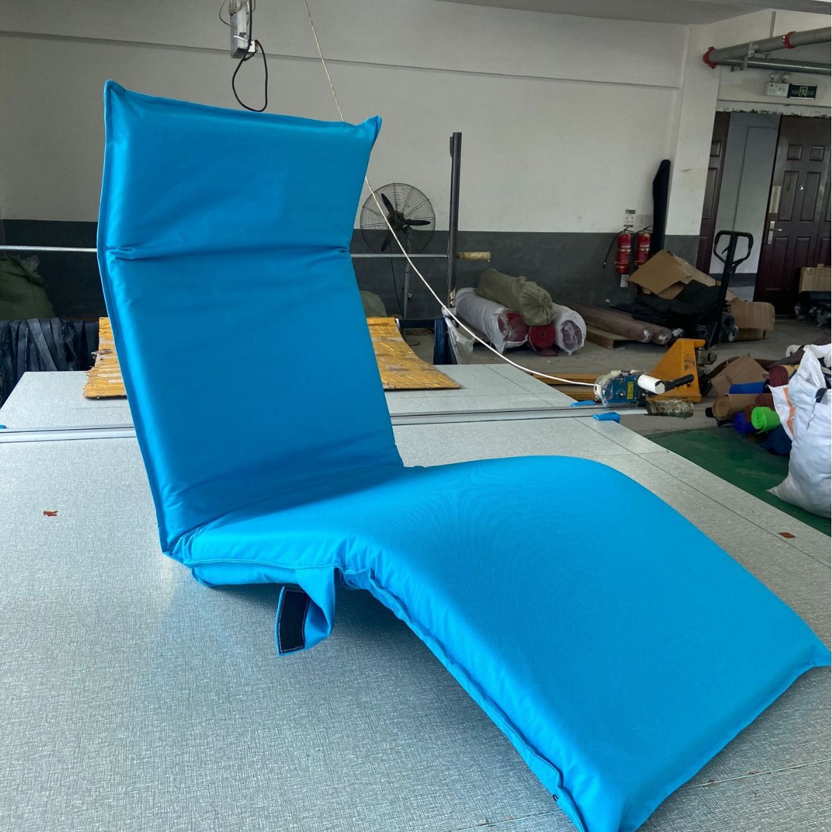 300DPU防水折叠躺椅多档调节