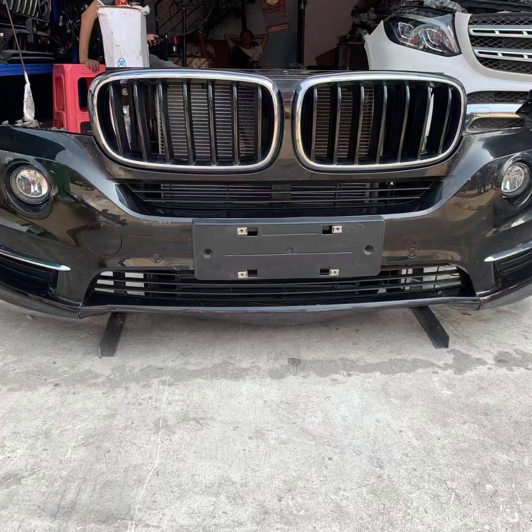 适用宝马F15前嘴X5 X6 X7 X4 X3 X2 X1保险杠总成 中网大灯拆车件