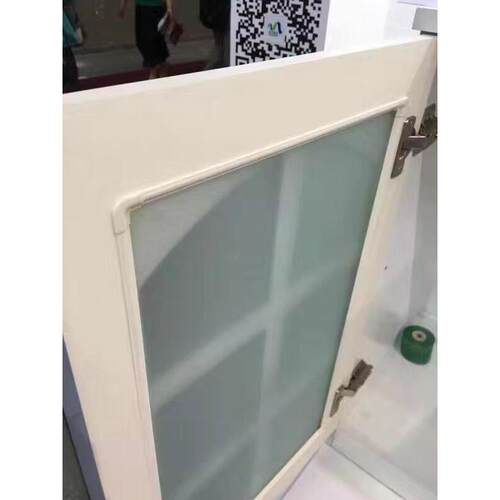采购产品玻璃门条，关闭条，网门关闭条，玻璃门背面装饰条