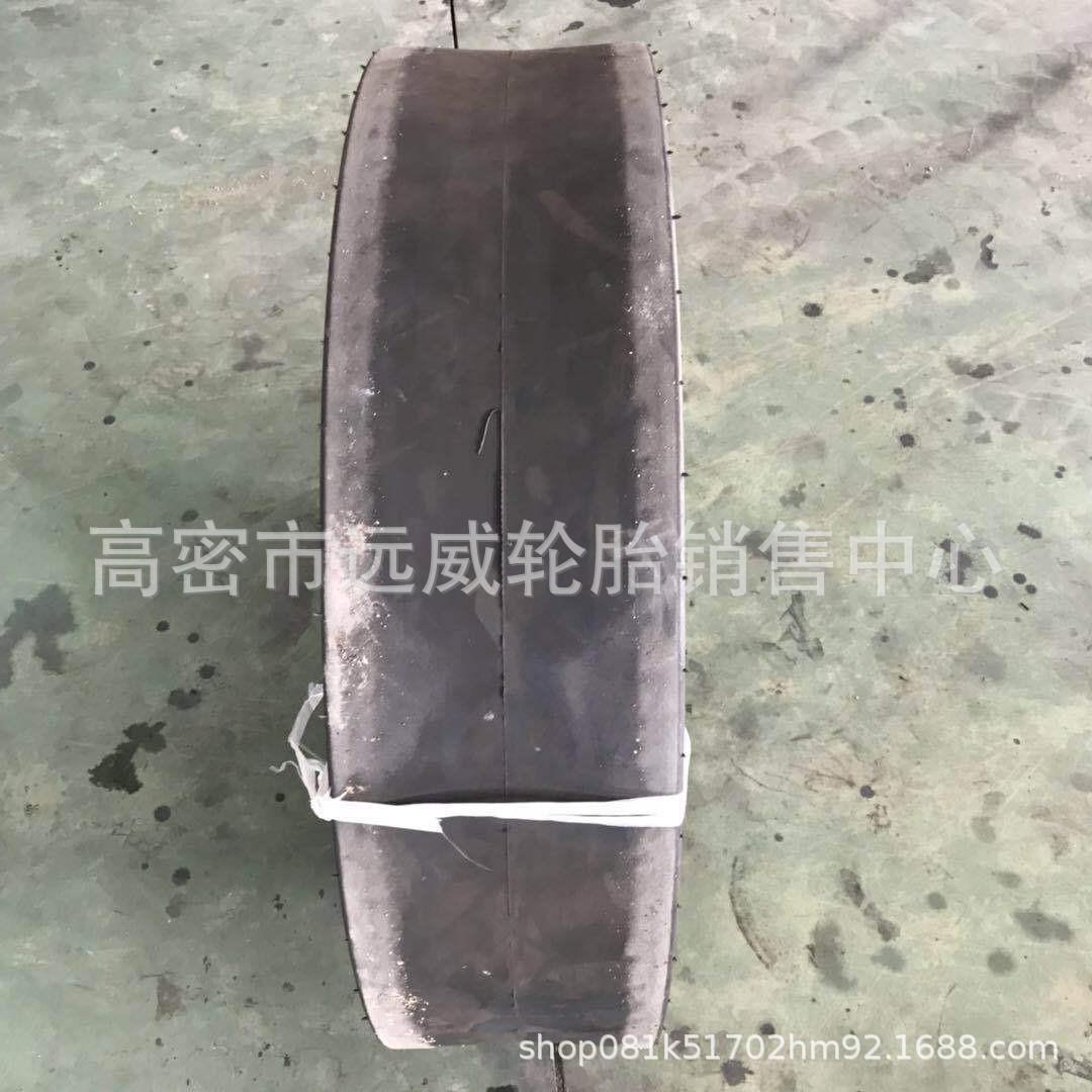 胶轮压路机11.00-20 13/80-20 95/65-15 7.50-16光面轮胎