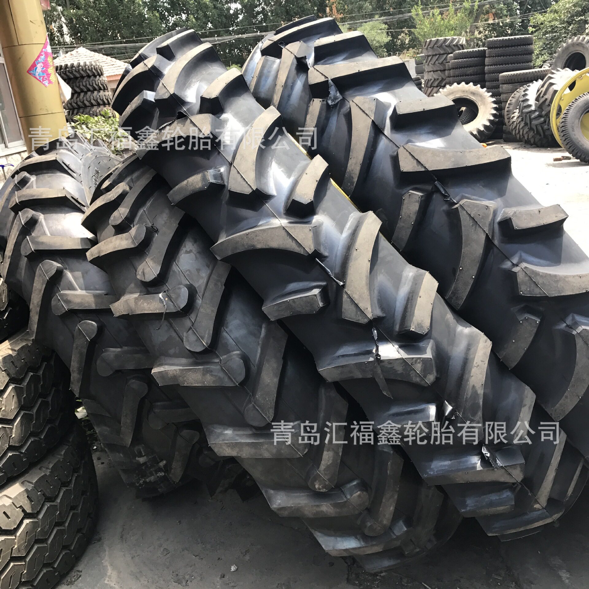 现货销售雷沃欧豹M904前后轮胎11-38  12.4-54 可配钢圈