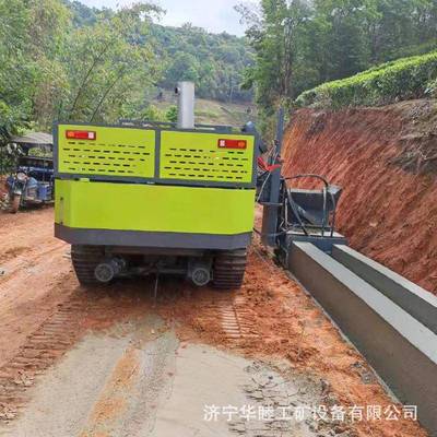 履带式混凝土路缘石滑模机路沿石一次成型大型拦水带边沟成型