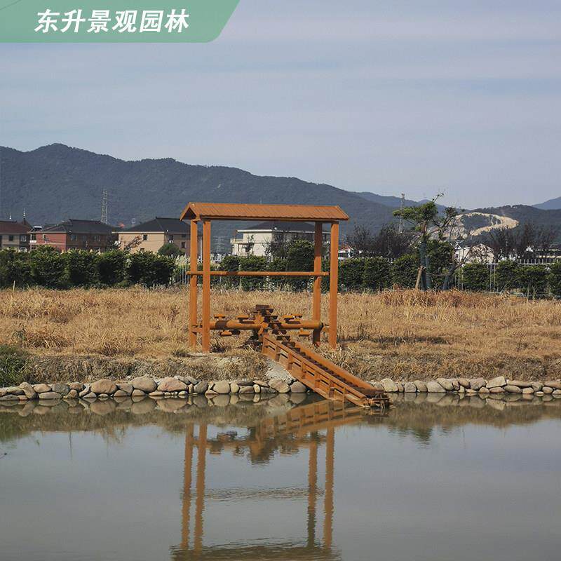 防腐木老式景观脚踩水车 户外脚踏木质水车手摇互动真实木水车