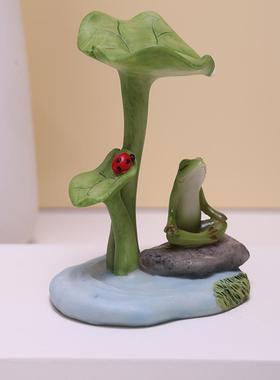 青蛙摆件创意可爱微景观花园树脂动物多肉盆车内装饰办公桌面摆设