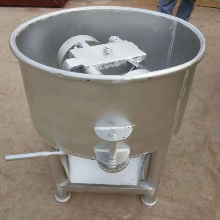 供应不锈钢轮碾机 出料300-500l平口轮碾机 轮碾混合机加工精细,五金/工具,拌料机,淘宝优惠券,粉丝福利购,淘宝优惠卷