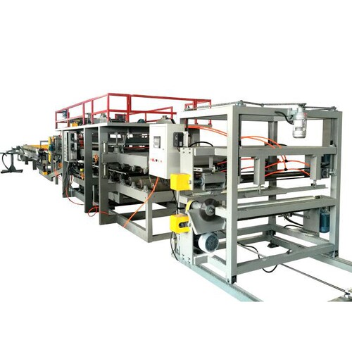 厂家泡沫岩棉OU发泡三合一复合板机 压瓦机