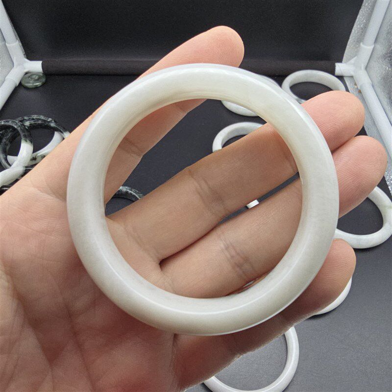 南阳玉独山玉独玉白色玉料手镯玉镯子手环55MM女款精品