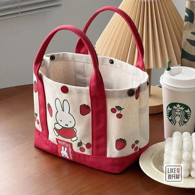 新款兔年帆布包夏日草莓印花手提包可爱手拎小包日常百搭通勤包包,箱包皮具/热销女包/男包,手机包,淘宝优惠券,粉丝福利购,淘宝优惠卷