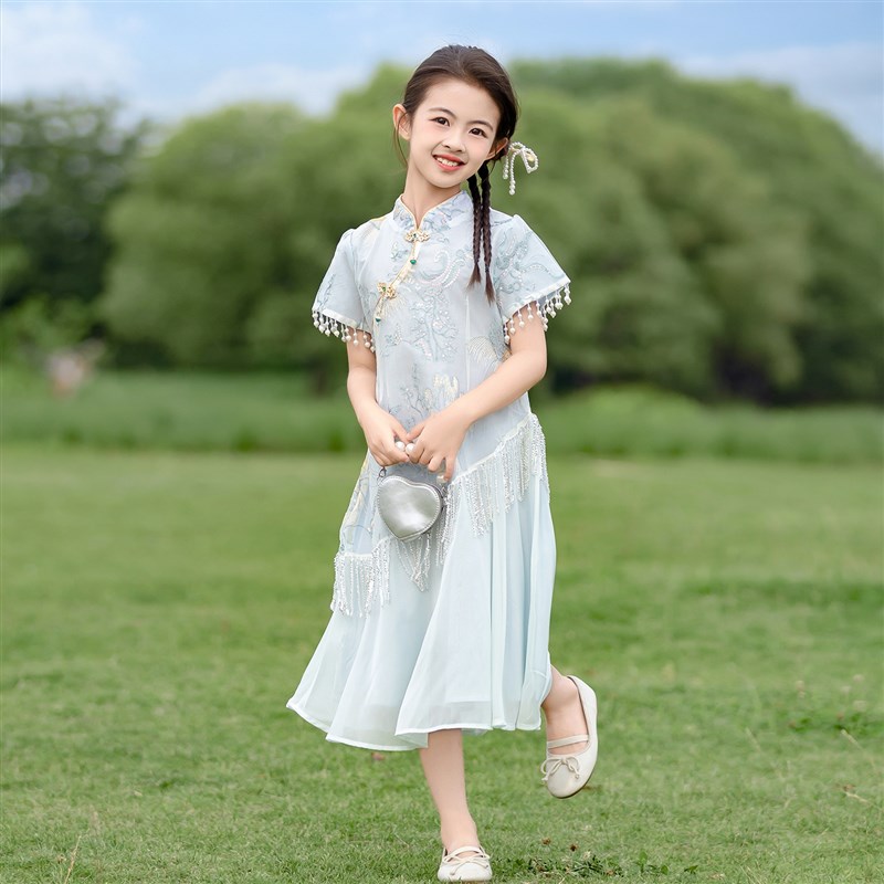 女童改良刺绣旗袍裙2025夏新款儿童新中式国风刺绣唐装亮片流苏裙