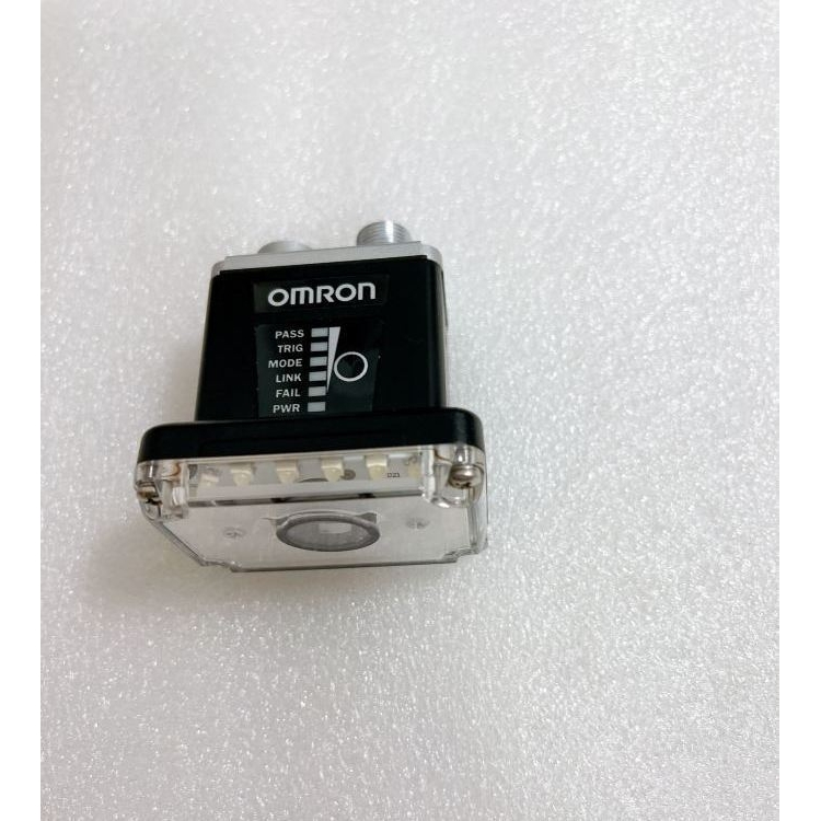 欧姆龙V430-F000M12M-SRX光电开关传感器V40-F-00M12MLSRX