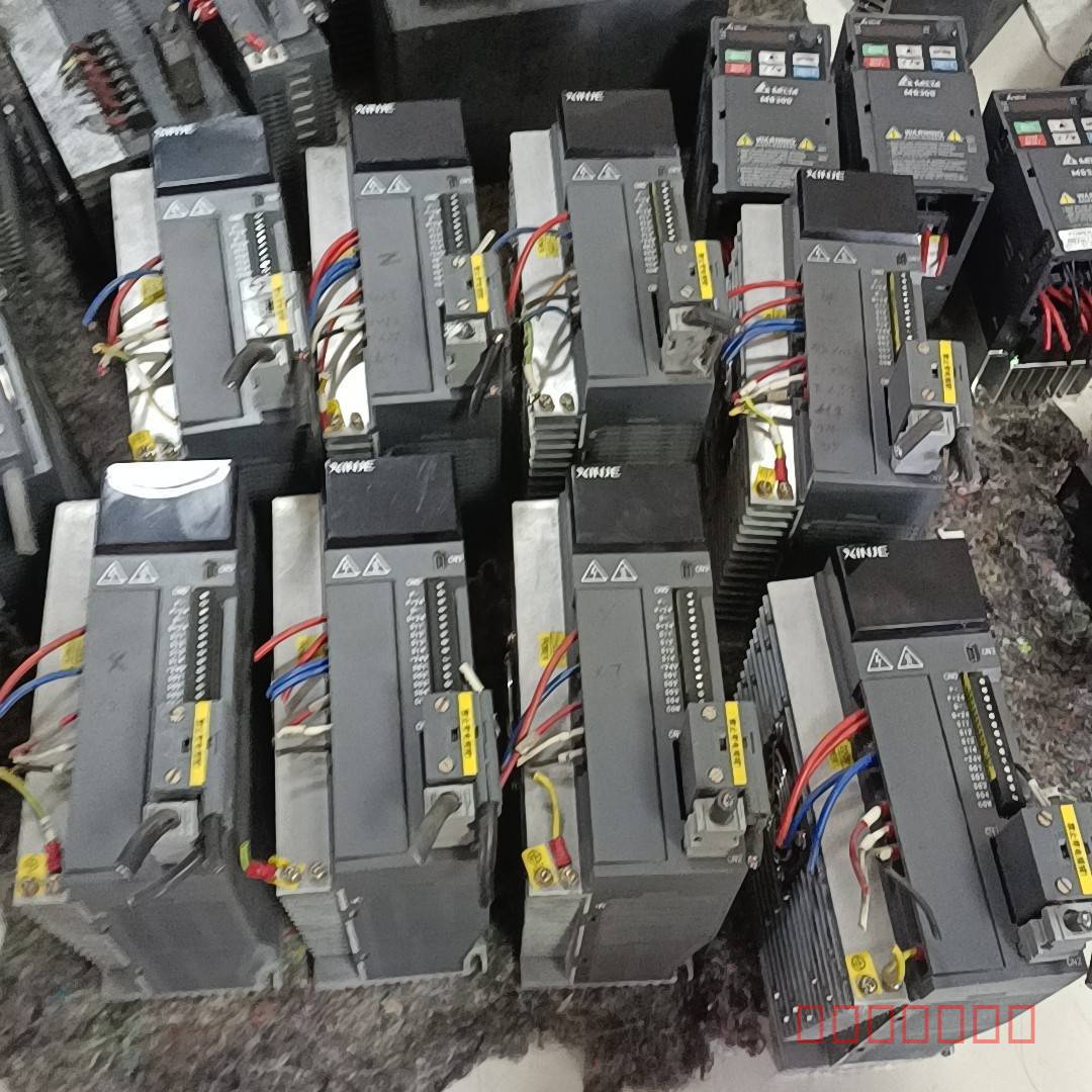 议价2.3KW信捷伺服驱动器DS5E-22P3-PTA，8台维修