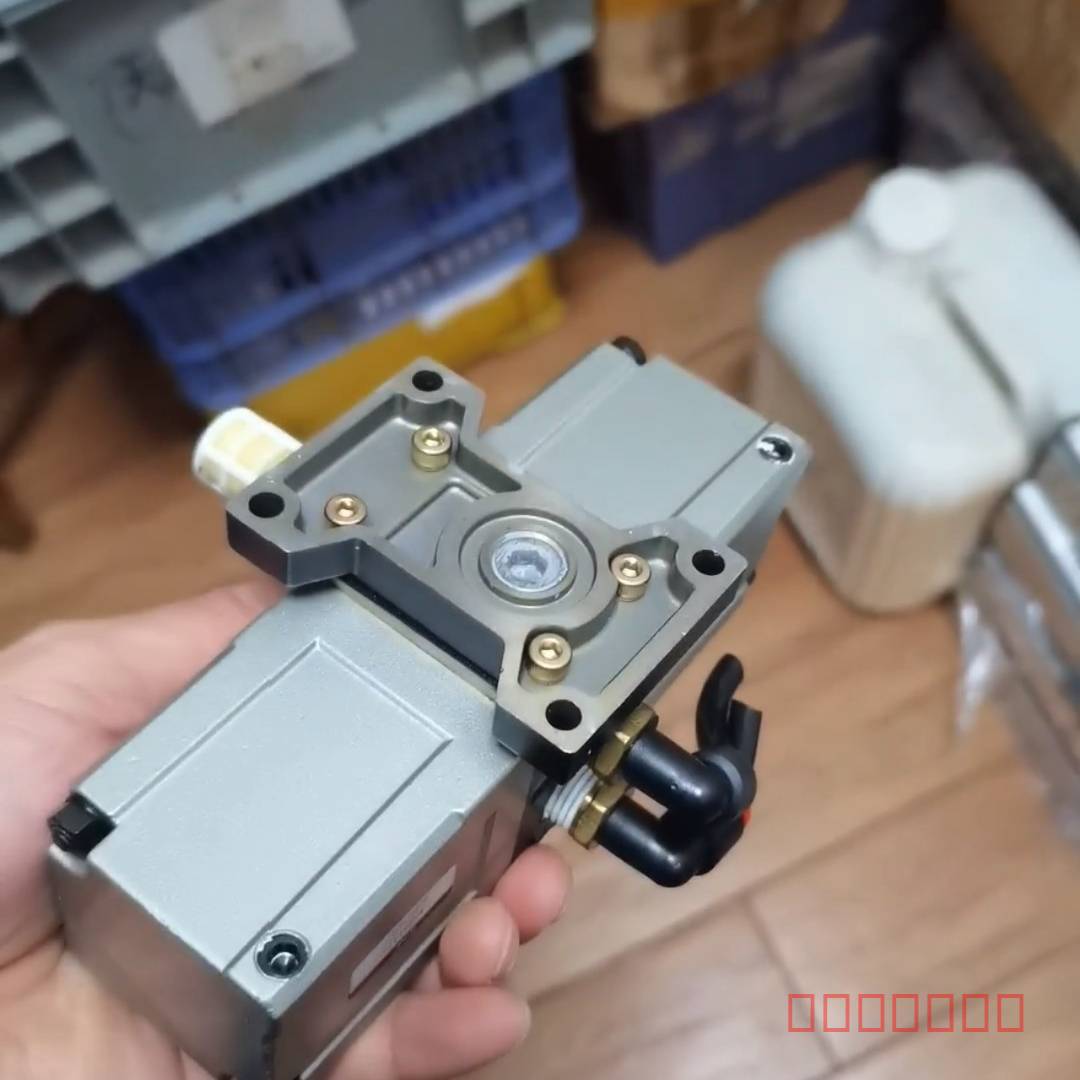 议价拆机SMC增压阀NVBA1110-T02 VBA1110-0维修