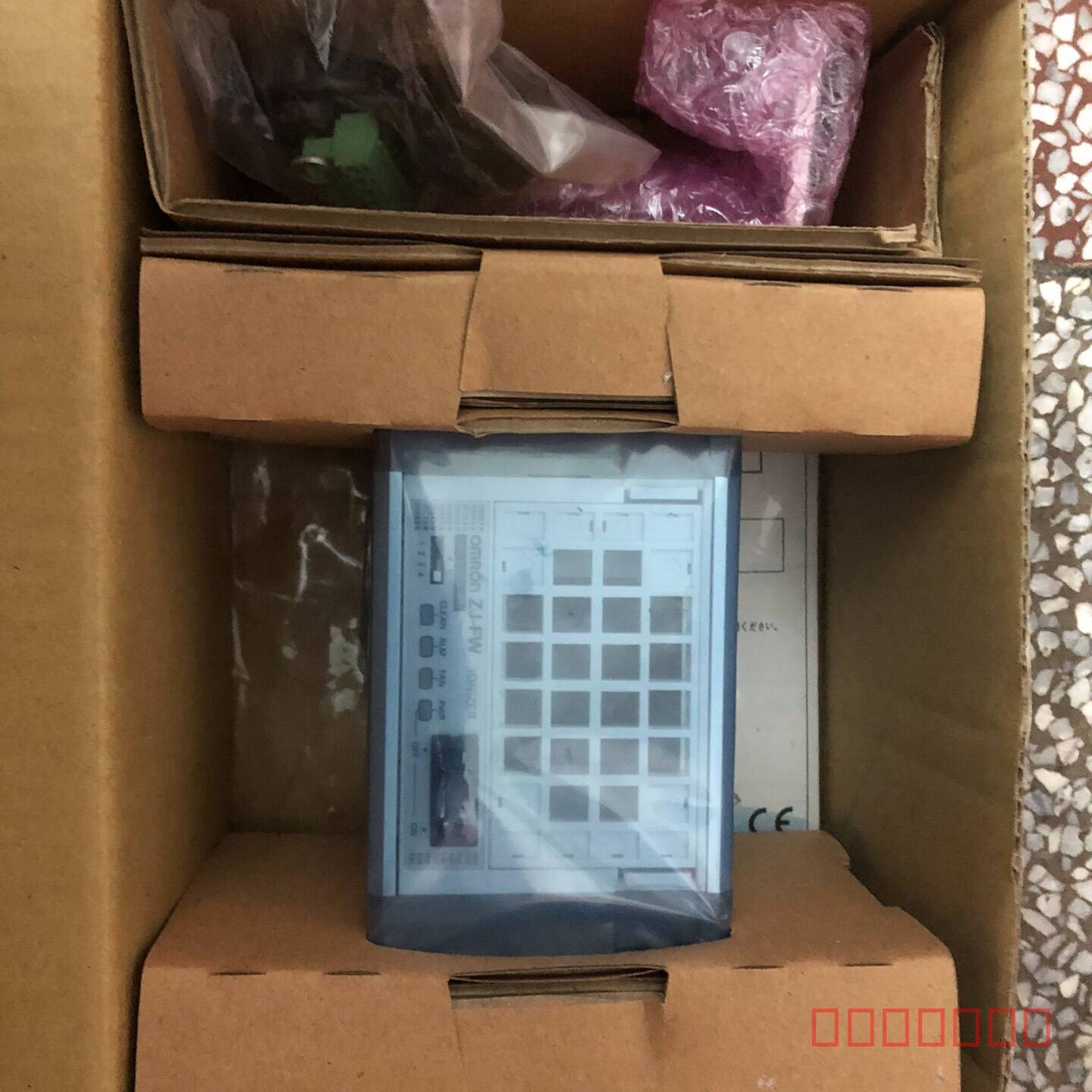 议价OMRON静电消除器ZJ—FW013正品，带包装维修