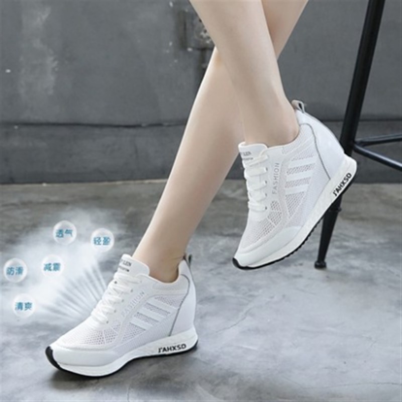 网面透气运动鞋女显瘦2025春季新款街拍百搭内增高网纱小白鞋休闲