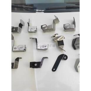 坦克300陆巡LC200普拉多猛禽等专用车载电台天线座不锈钢防盗支架