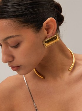 金项圈极简不掉色小众设计感简约高级感锁骨链2024新款叠戴款项链