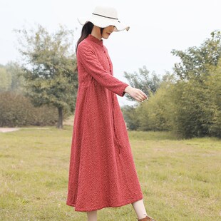 2024秋冬款民族风棉布碎花加绒连衣裙女复古盘扣加厚宽松长款裙子