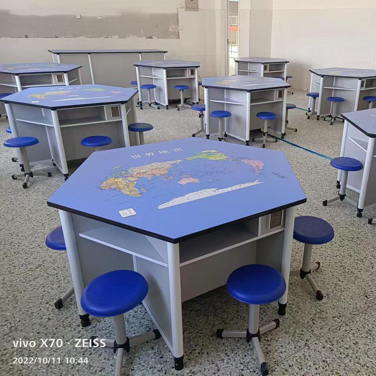 学生钢架桌六边形桌梯形桌长条桌三角形扇形桌异形拼接桌培训桌子