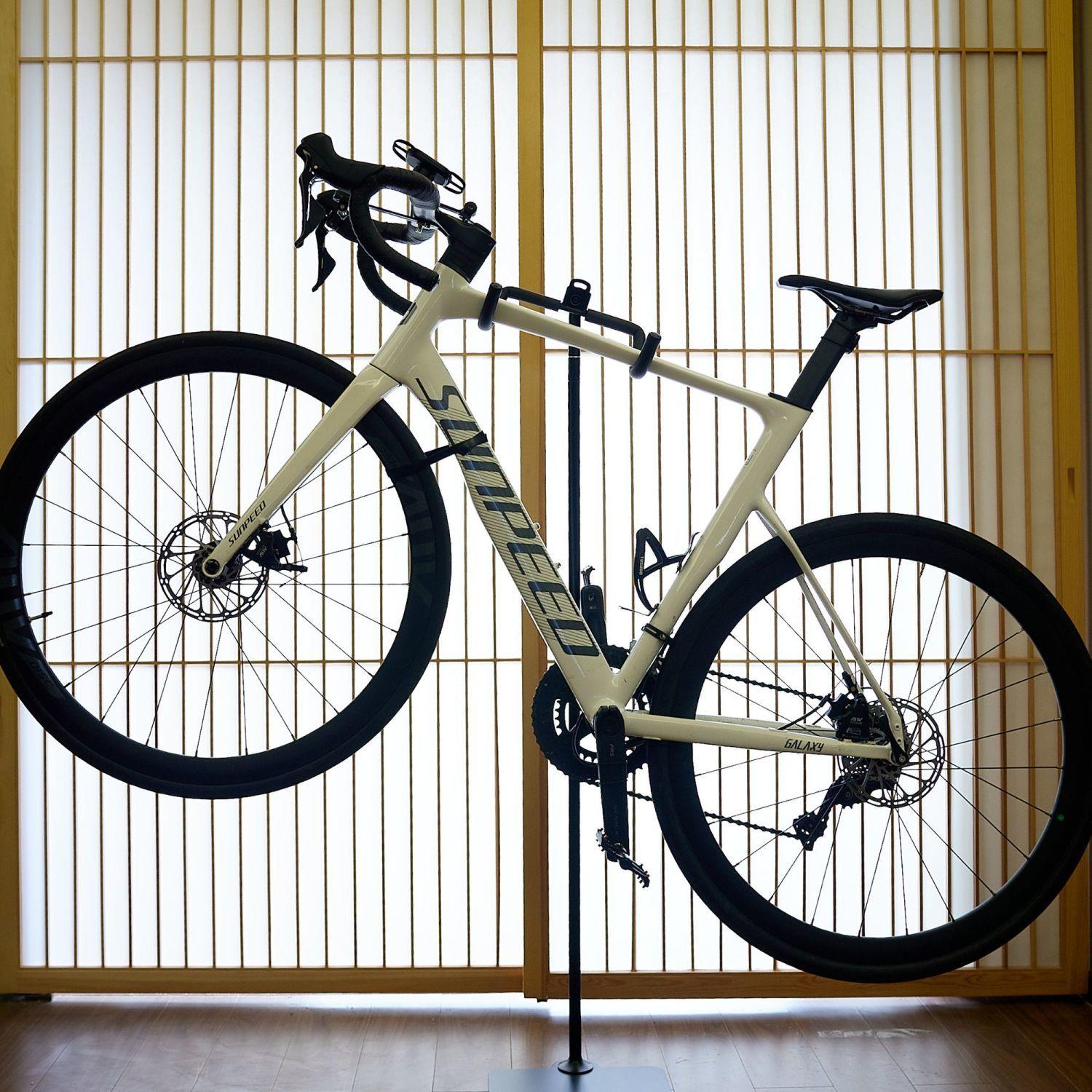 公路车悬挂架室内展示支撑架山地车落地式自行车停车架铝合金家用