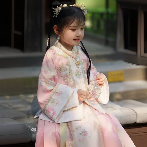 2025新款儿童古装中国风唐装超仙连衣裙女孩Z古风演出服