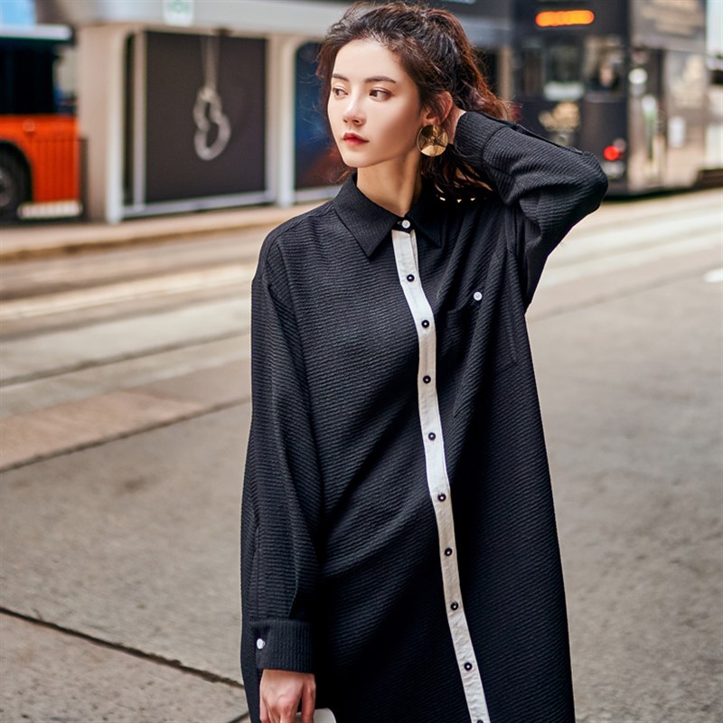 秋季新品复古黑白撞色宽松衬衫裙E廓型插肩袖中长款过膝连衣裙