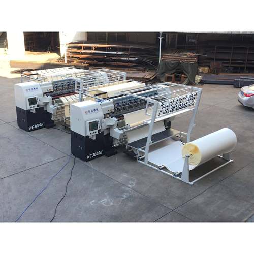 多图案、带裁剪的一款床垫边条多针电脑绗缝机