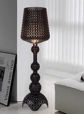 意大利设计师客厅落地灯样板房卧室个性创意网红镂空酒杯调光台灯