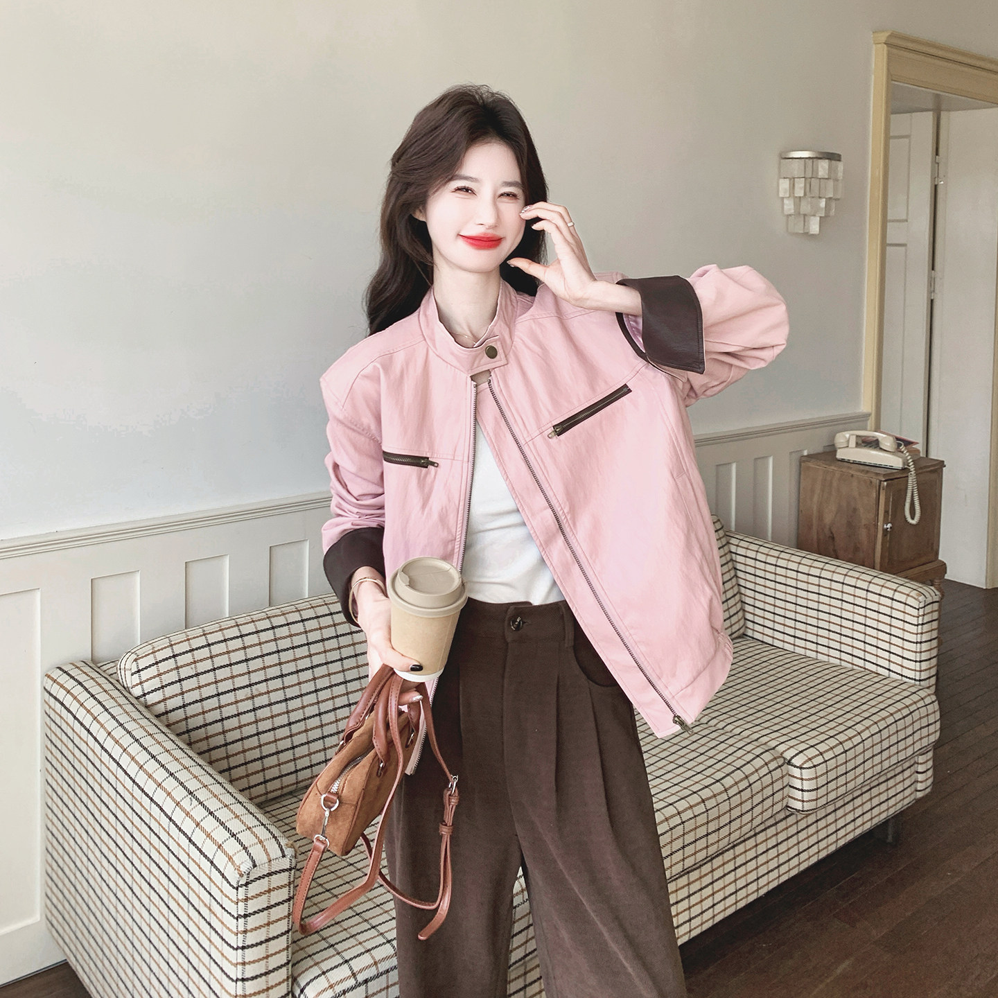 【上新！】粉色拼接咖色皮衣2C079-2619-p155-k248,女装皮衣,2C079