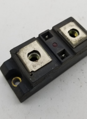 SGDH40053ZD3 固态继电器 实物拍摄