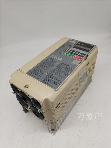 CIMR-AB4A0007FAA 3KW/2.2KW 380V 变频器 95新A1000