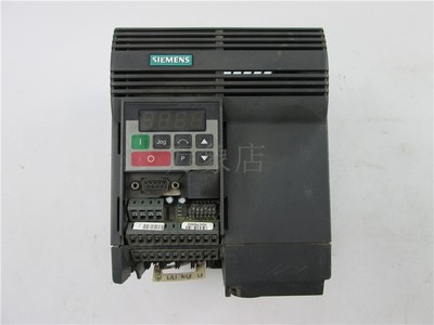 变频器 6SE3215-2CB40 1100W 实物拍摄 1.1KW