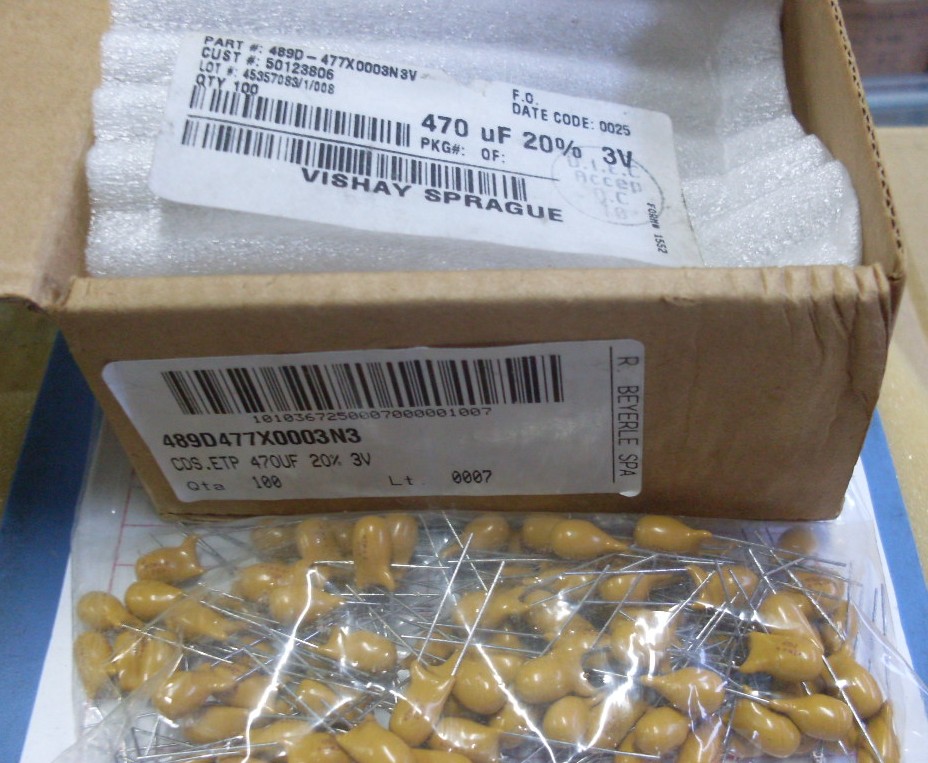489D477X0003N  3V470UF 钽电容 原盒SPRAGUE 原装现货