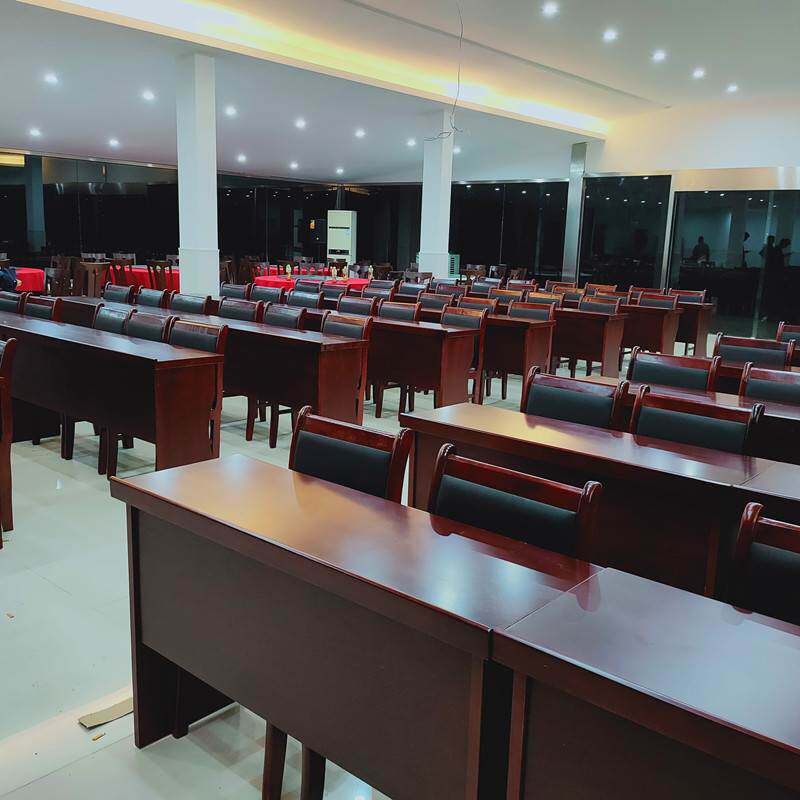 会议室会议桌培训桌椅组合油漆木皮长条形办公桌子双人报告厅桌椅