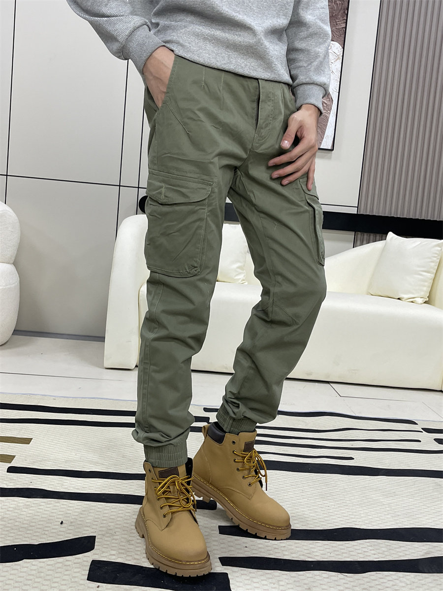 春秋休闲裤男款修身工装裤青年潮牌时尚长裤子2026年百搭束脚帅气
