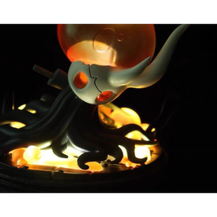 空洞骑士 残破容器 手办雕像模型 游戏 可发光