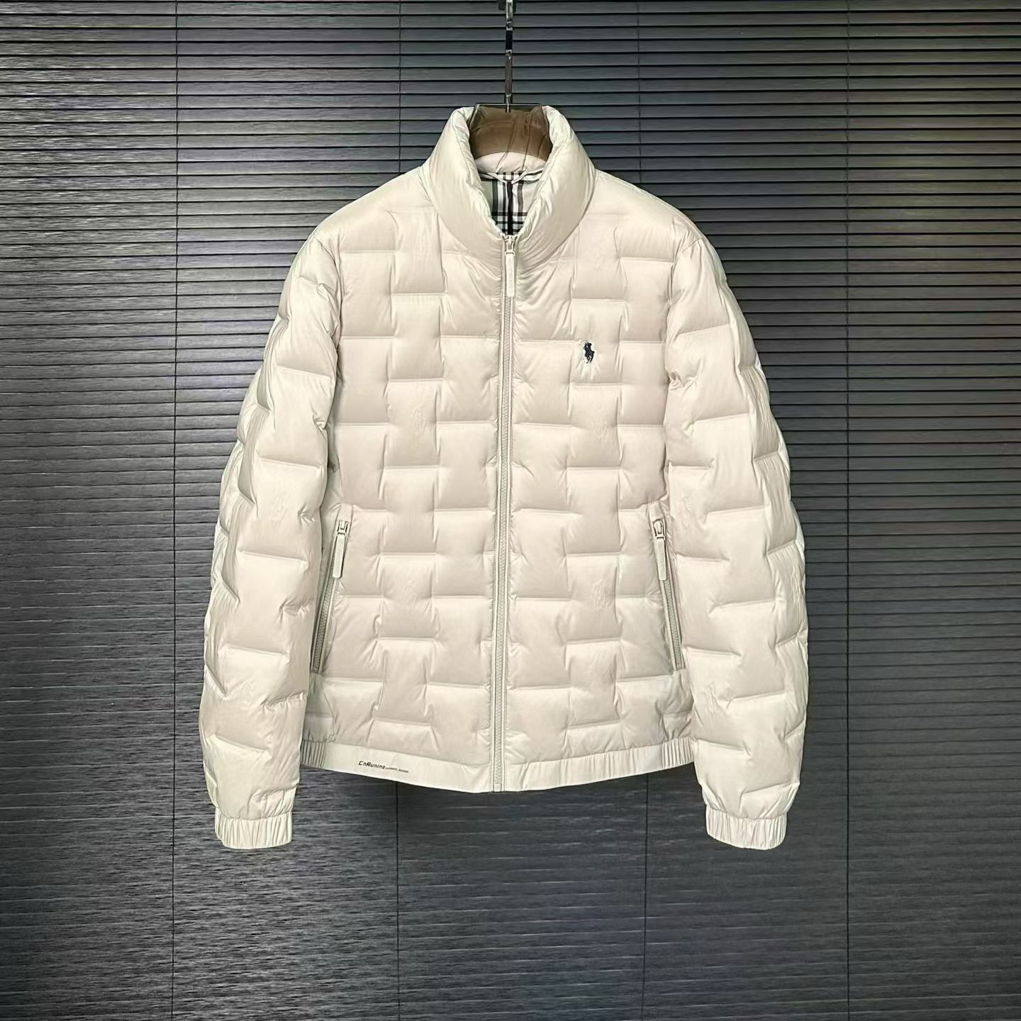 TONMIYINSAN潮牌立领羽绒服2025冬季新品马球刺绣修身时尚休闲男