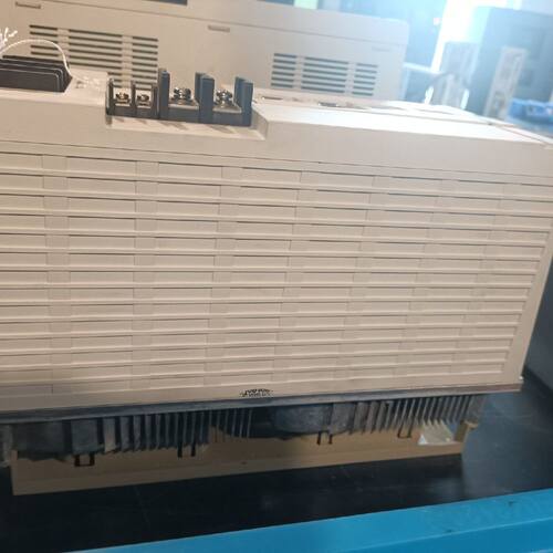 驱动器   MDS-C1-SPH-220