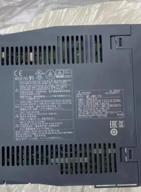 伺服驱动器MR-J4W2-77B 双轴750W 成色轻微
