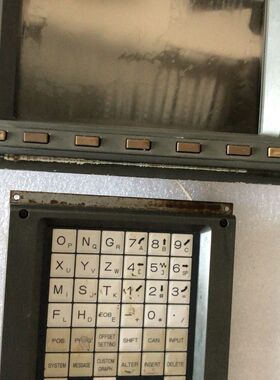 显示屏Oi-M 加按键板型号A02B-0279-C12