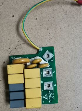 ZD7FL01A众辰37kw继电器主板控制板电容板拆机包好