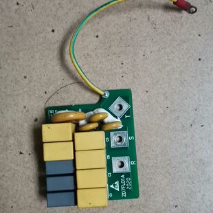 ZD7FL01A众辰37kw继电器主板控制板电容板拆机包好