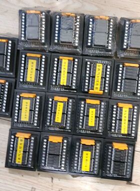 东莱尔智能继电器模组 型号rohs w410 4个 拆机