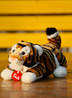意大利trudi老虎Bruce老虎公仔毛绒玩具老虎玩偶礼物任素汐同款