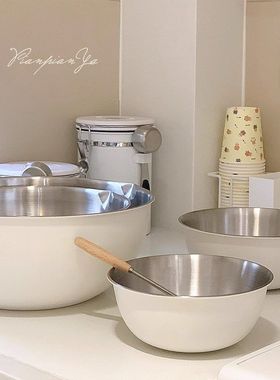 Kitchen cooking basin 304 stainless steel egg beater basin