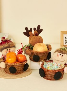 Christmas Dolls, poses, candy baskets, Christmas desktop