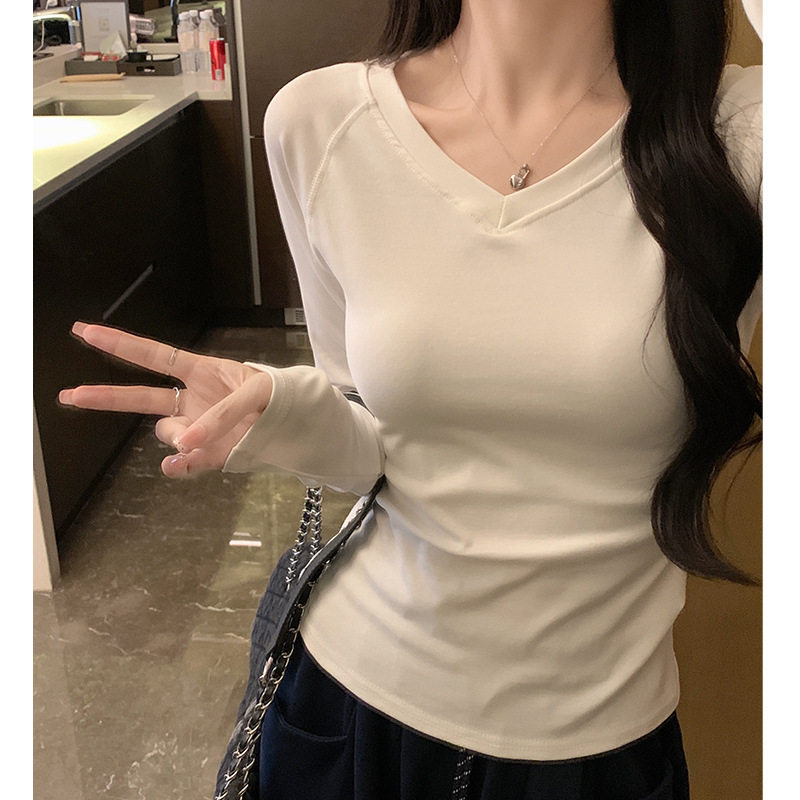 2602X严选V领长袖T恤女秋冬韩版时尚修身显瘦棉打皱收腰打底上衣