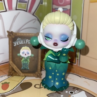 正版泡泡玛特 SP 亚当斯一家 思露姨妈