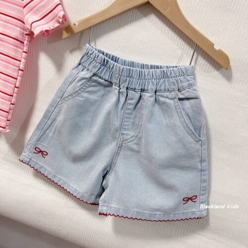 100-150码夏季新款女童牛仔短裤 儿童宽松蝴蝶结刺绣短裤